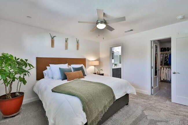 Building Photo - 1139 2nd Ave