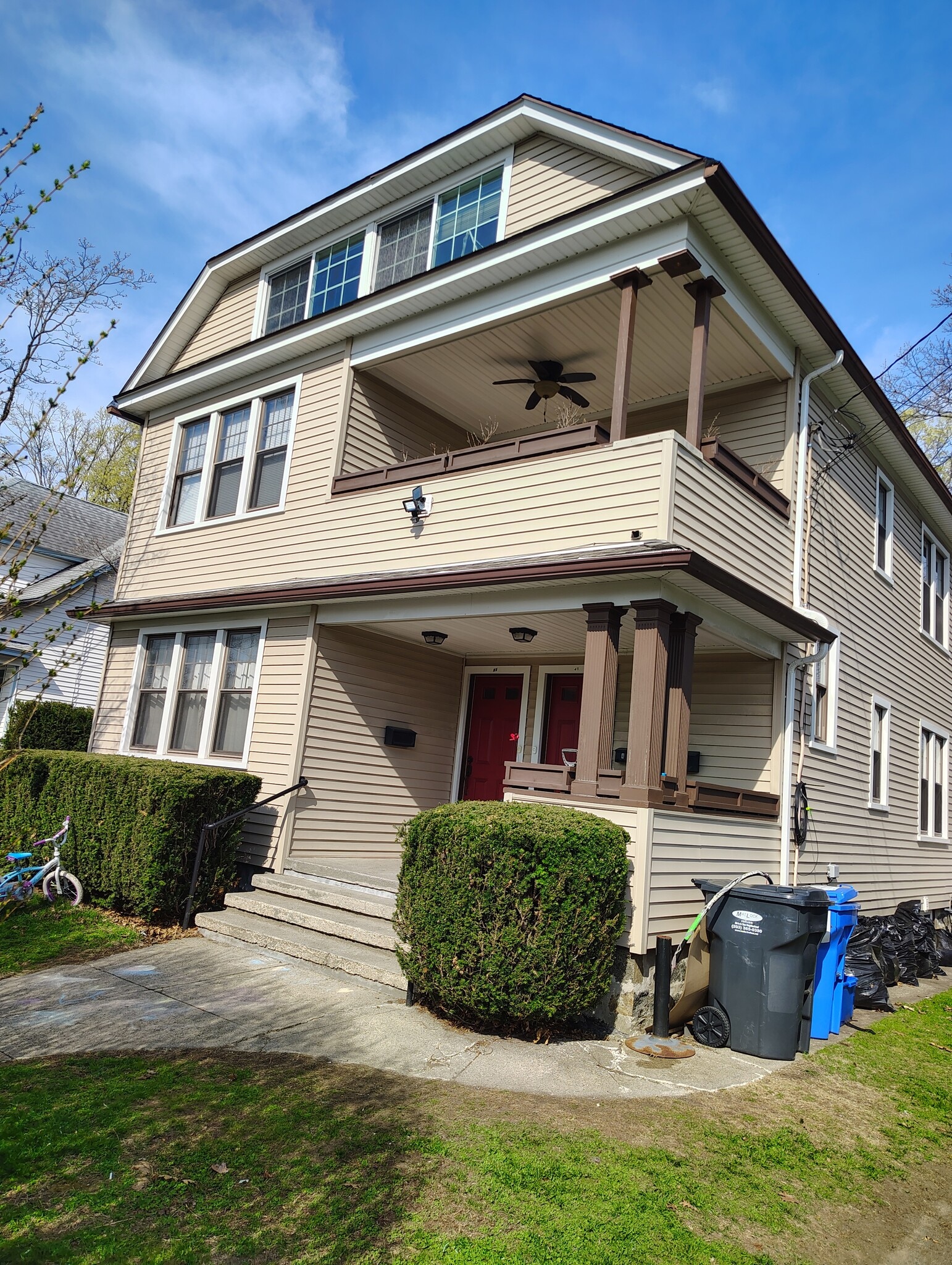Building Photo - 45 Ardmore St