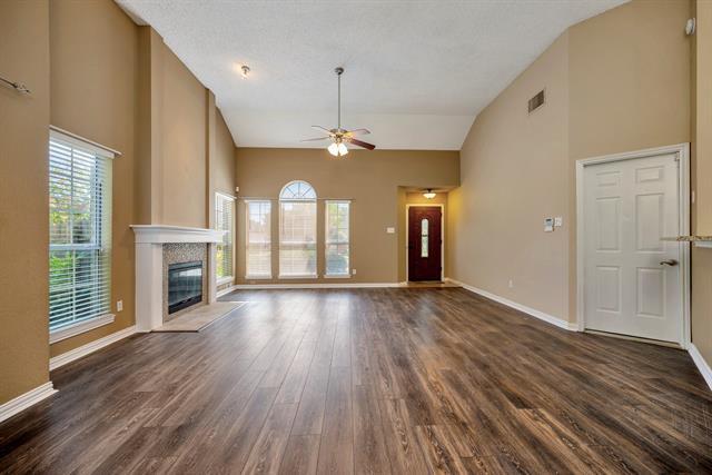 Building Photo - 43 Alamosa Dr