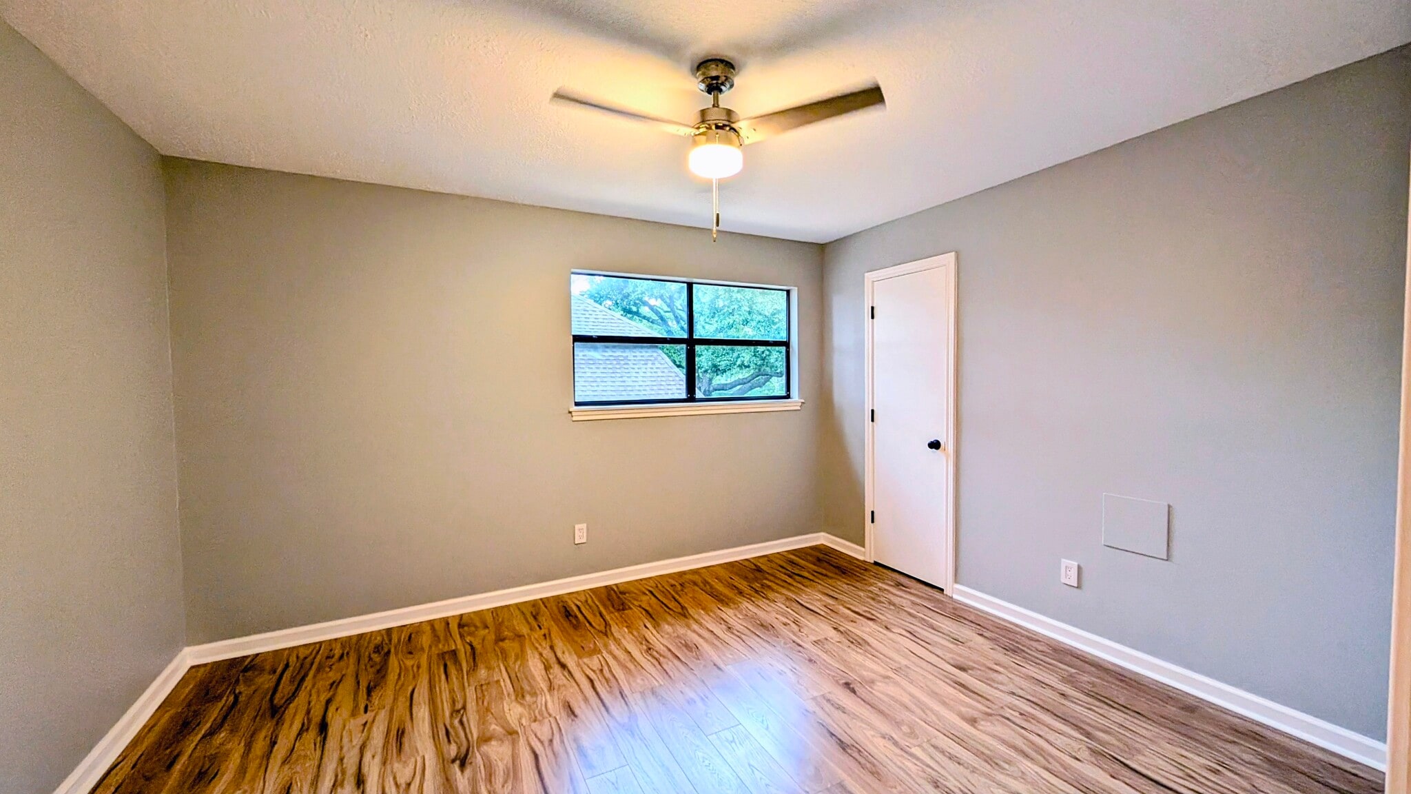 Upstairs Bedroom 1 - 15707 Downford Dr