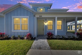 Building Photo - 520 Daiquiri Pl