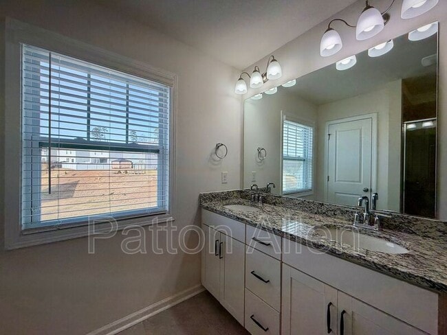 Building Photo - 567 Big Sur Lp