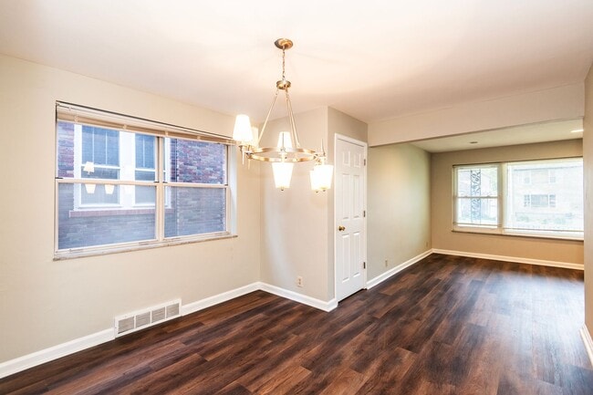 Building Photo - 6209 Loran Ave