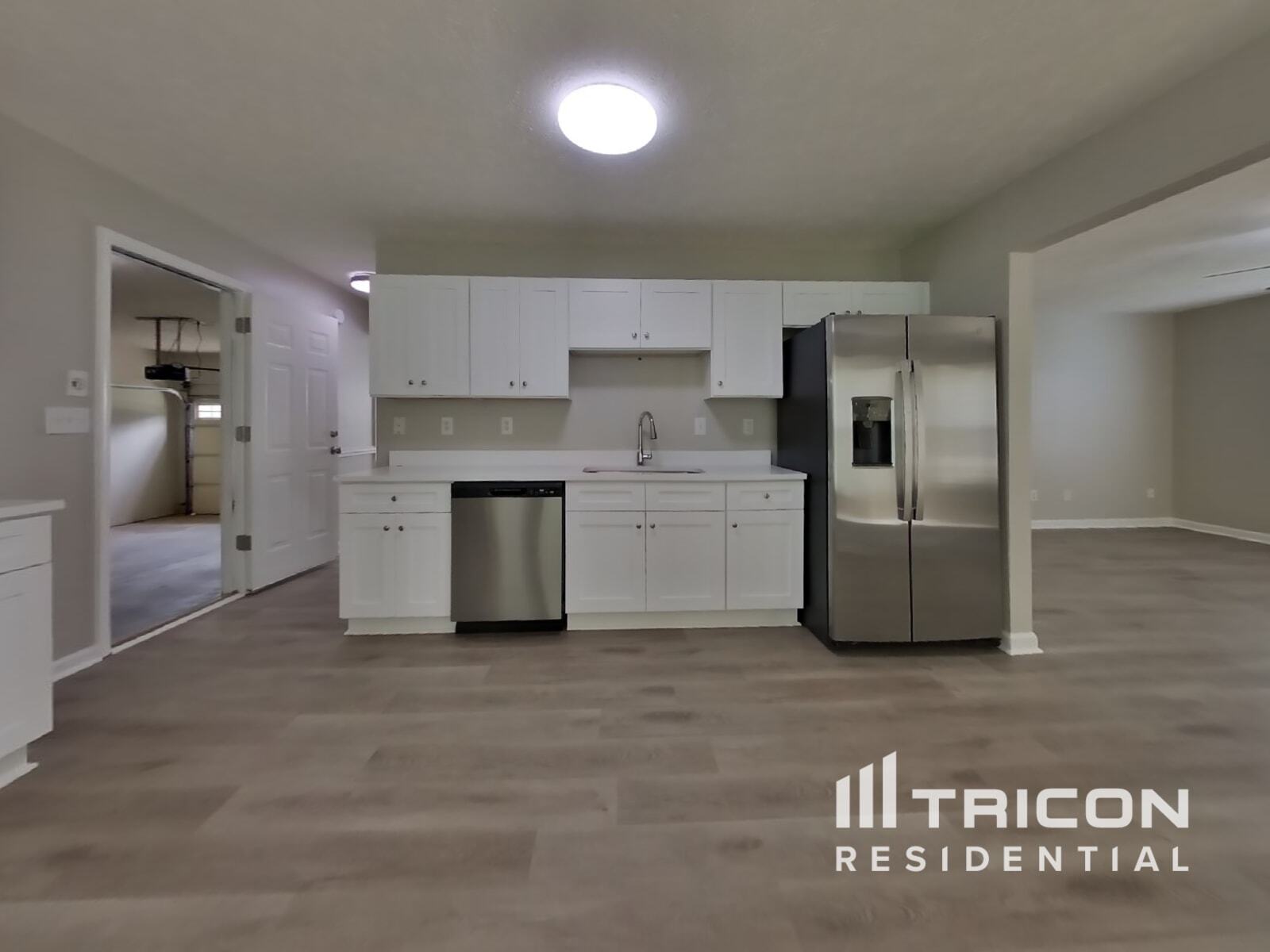 Building Photo - 6526 Revena Ct