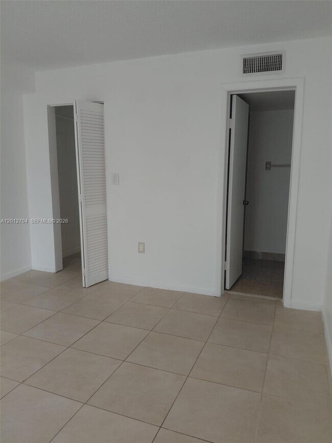 Building Photo - 11790 SW 18th St