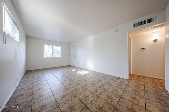 Building Photo - 4609 N 14th St