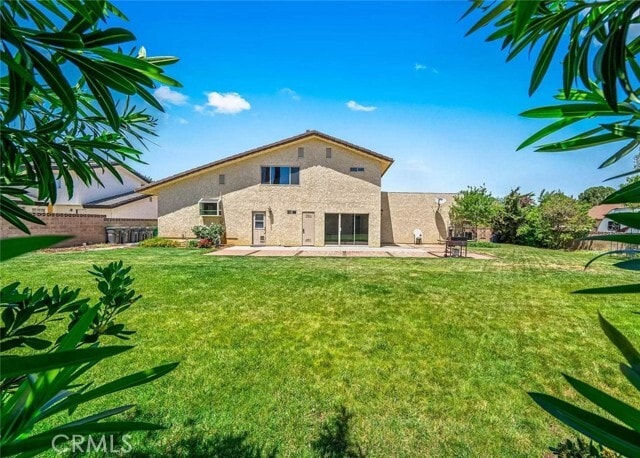 Building Photo - 39812 Golfers Dr