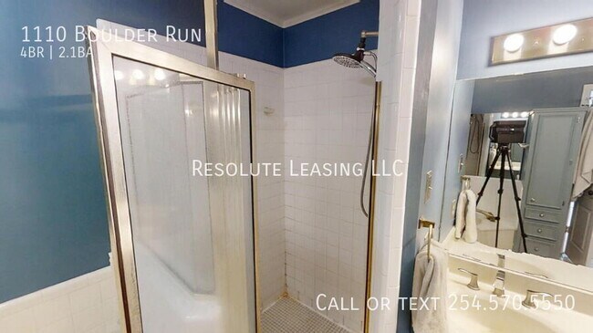 Building Photo - 1110 Boulder Run