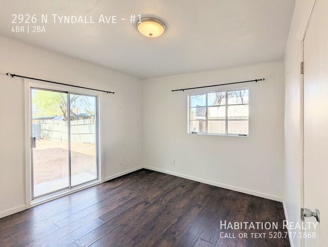 Building Photo - Gorgeous 4bed/2bath Hedrick Acres Home nea...