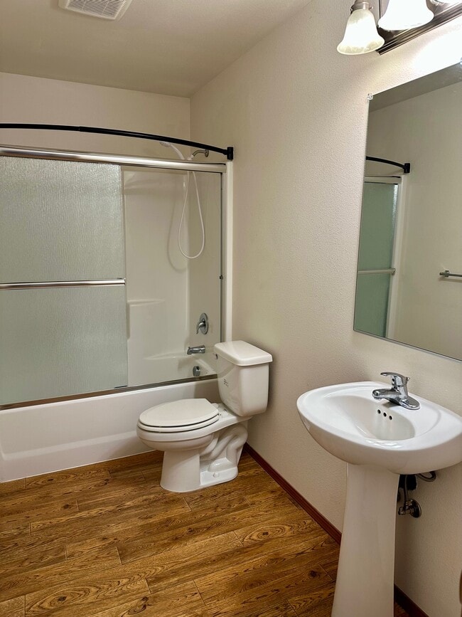 Building Photo - 297 Sowell Dr