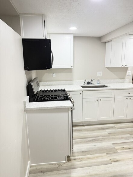 Building Photo - 2959 S 9000 W
