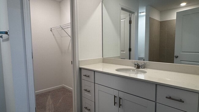 Building Photo - Modern Luxury Living in Marion Ranch – Brand-New Townhome | Internet, Trash & Lawn Care Included!