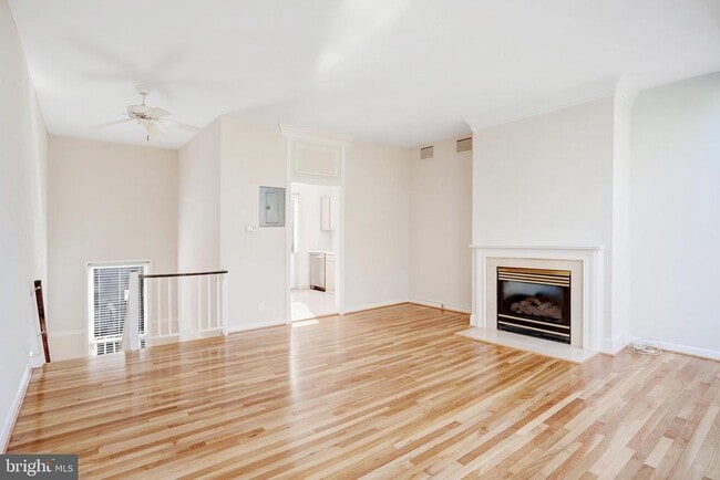 Building Photo - 42 G St SW
