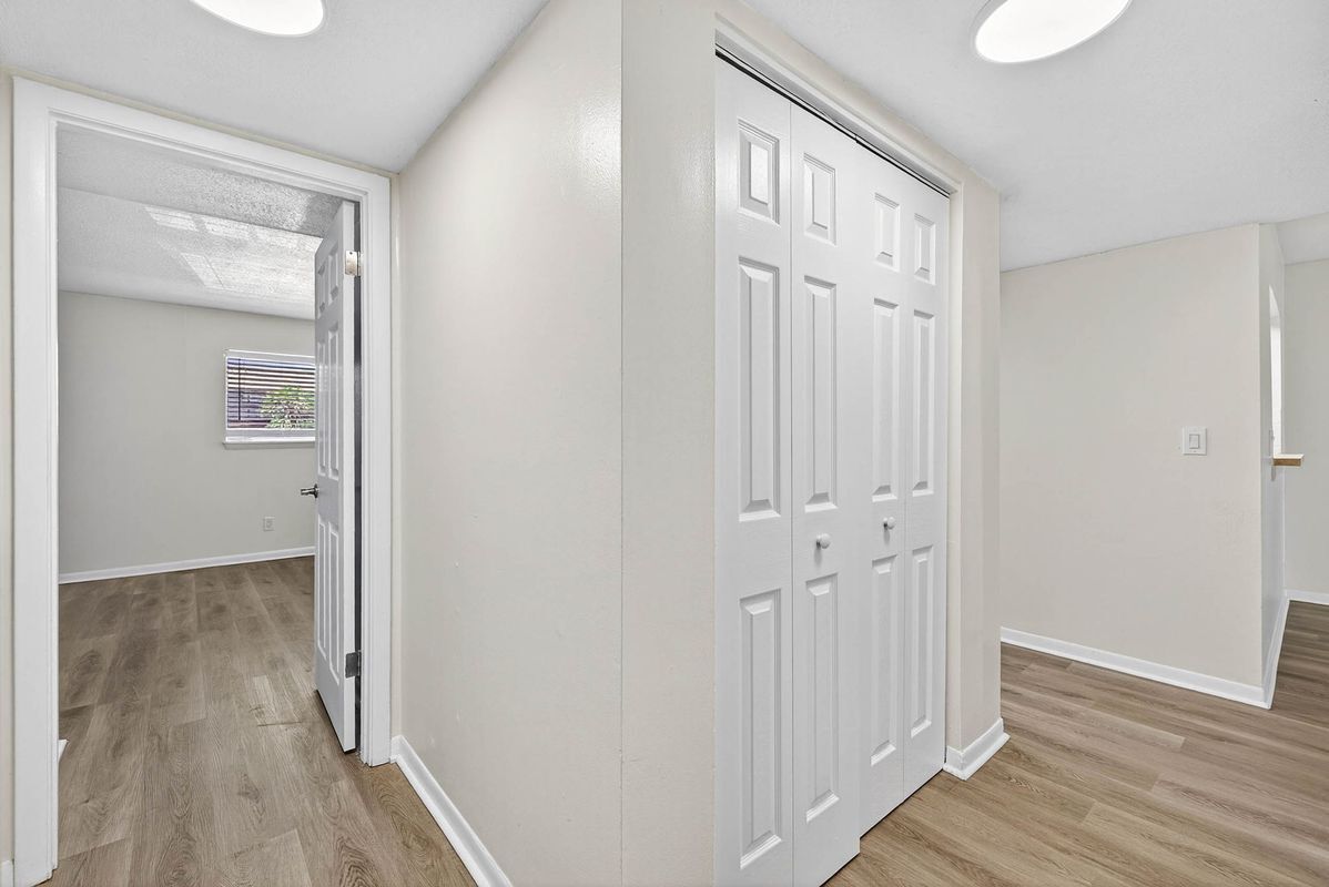 Building Photo - 6308 Newtown Cir