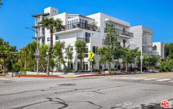 Building Photo - 1283 Havenhurst Dr