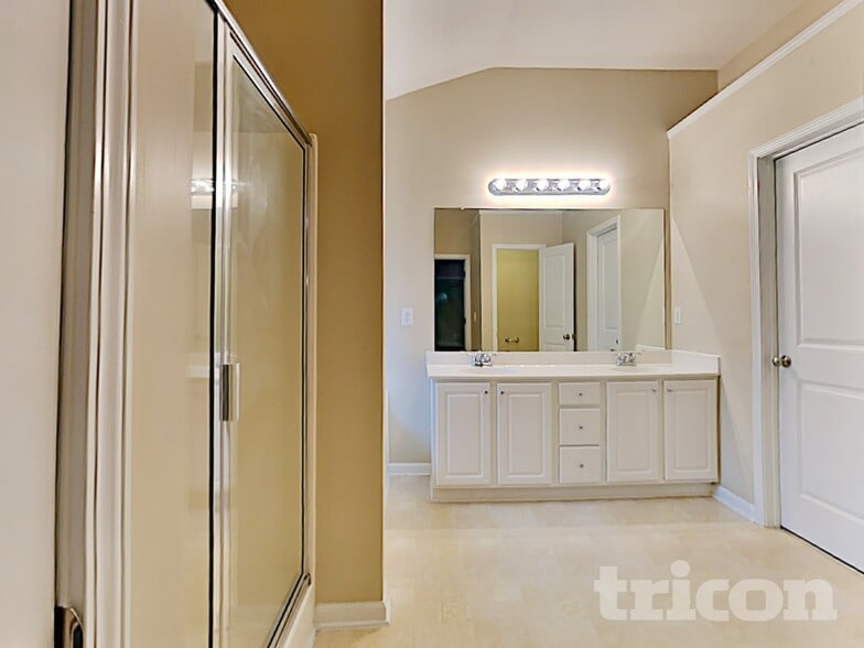 Building Photo - 3562 Willow Meadow Ln