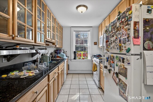 Building Photo - 151 Cold Spring St