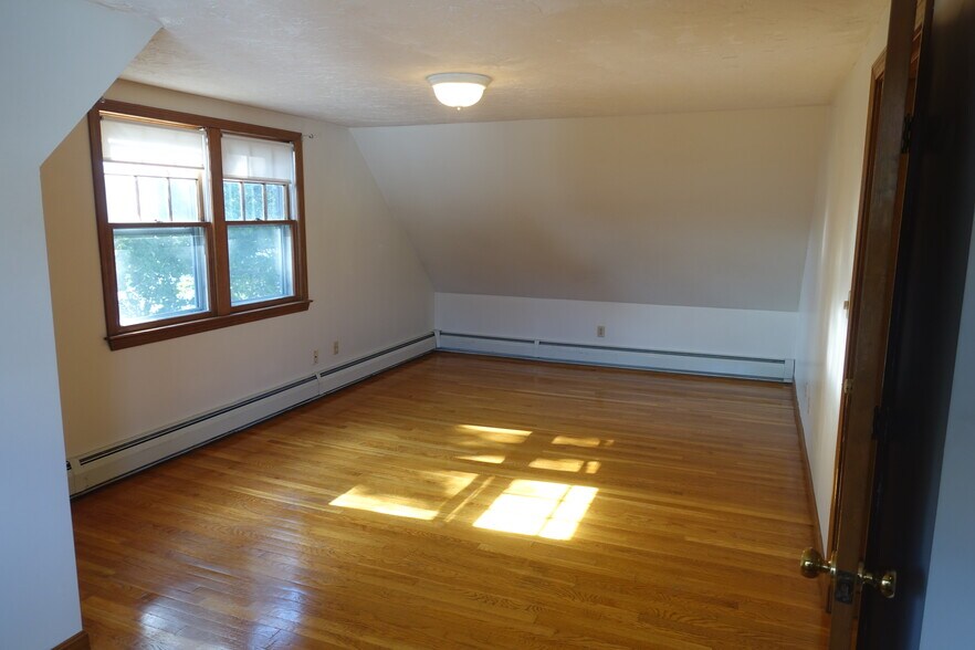 Primary Photo - 41 Washington Ave