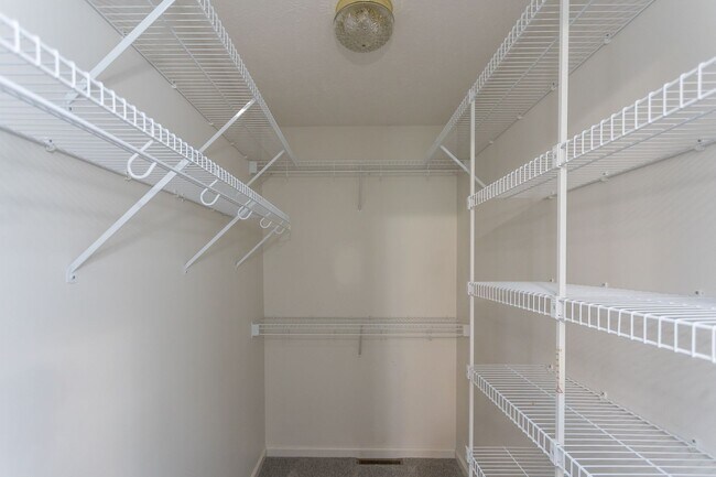 Building Photo - 3 Bedroom Home in Massanutten!!!
