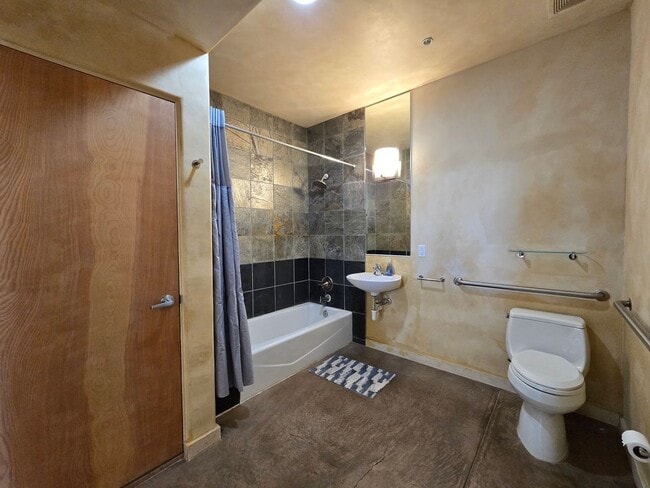 Building Photo - 1012 Marquez Pl