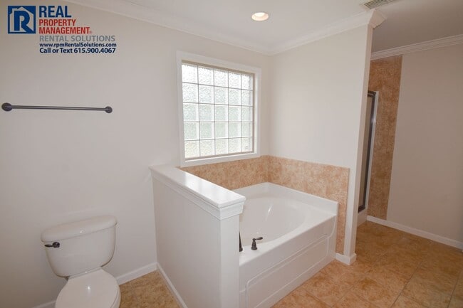 Building Photo - Lovely 3 bd home with bonus room, attached garage and covered patio! Neighborhood pool! Triple Bl...
