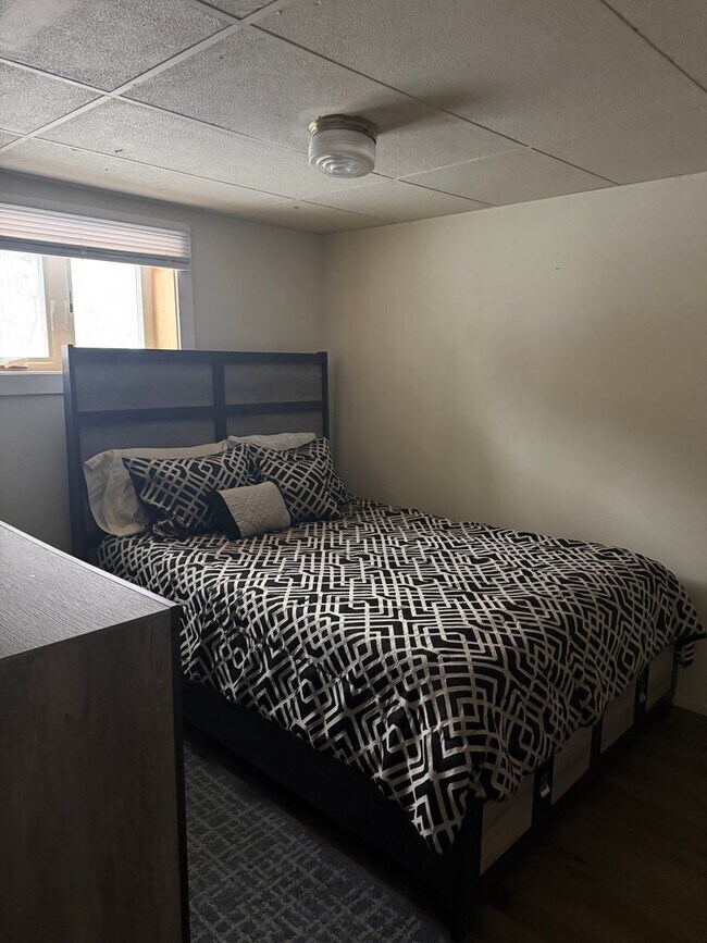 Building Photo - 3748 Swenson Ave