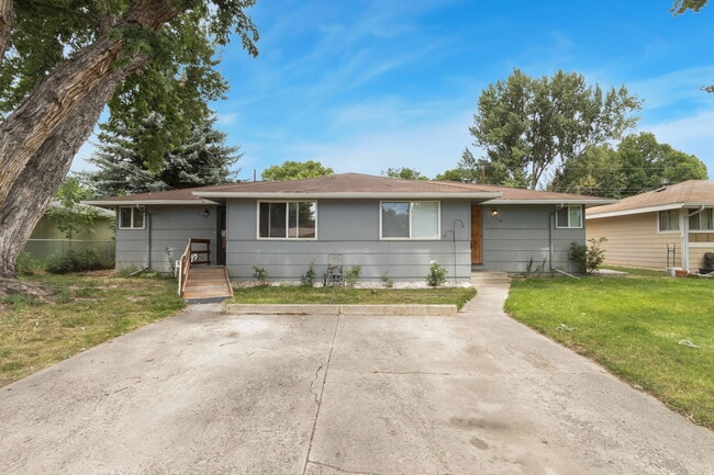 Building Photo - 1119 Winona Dr