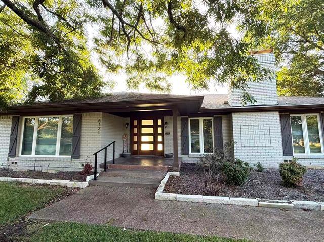 Building Photo - 6121 Preston Haven Dr