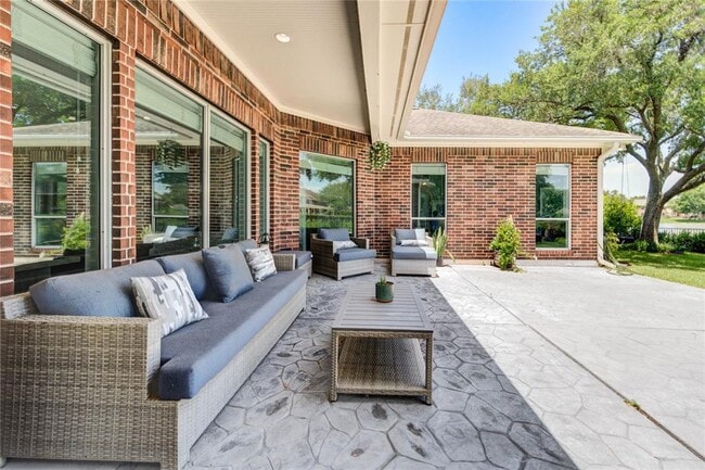 Building Photo - 6219 Mound Airy Ct