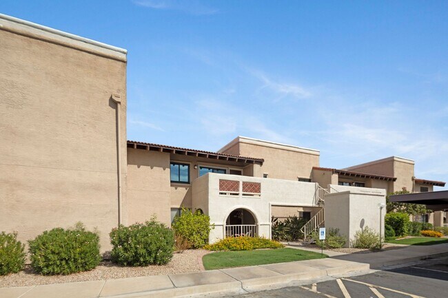 Building Photo - Wonderful 2 bed/2 bath