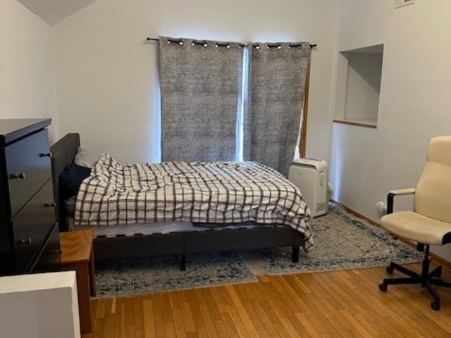 Building Photo - 915 E Oakton St