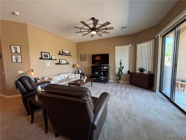 Building Photo - 2793 Esmerelda Dr