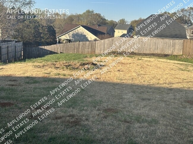 Building Photo - 184 Stonewood Crossing Dr