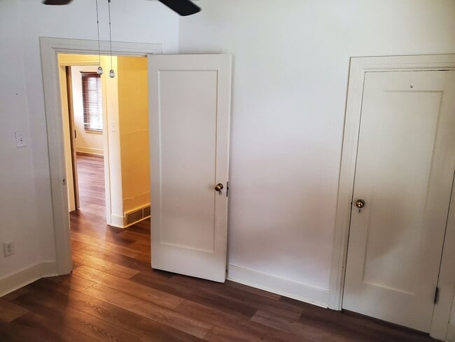 Building Photo - 4BR/2BA Audubon/Downriver Area Home