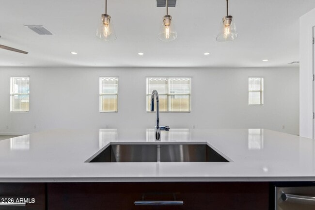 Building Photo - 2168 W Burnside Trail