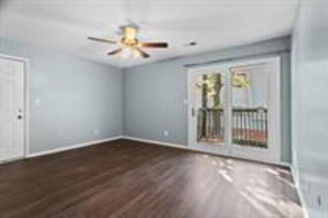 Building Photo - 1 NW O'Brien Rd