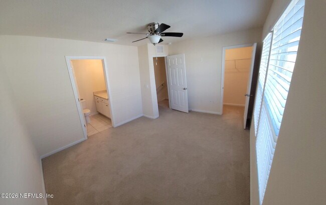 Building Photo - 20 Red House Cir