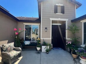 Building Photo - 1205 Colorado Dr