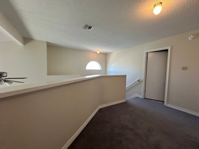 Building Photo - 15357 Yardarm Ct