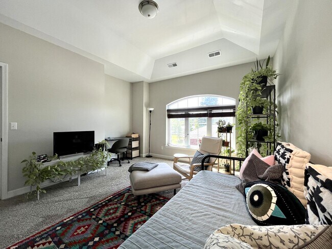 Building Photo - 5619 Arbor Chase Dr