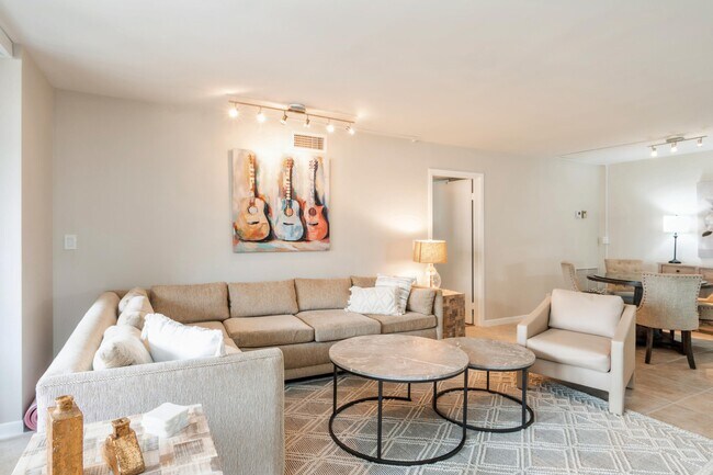 Building Photo - 3200 S Ocean Blvd