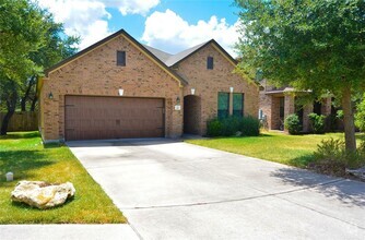 Building Photo - 105 Settlers Home Dr