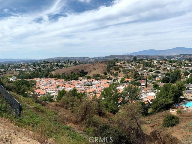 Building Photo - 765 Featherwood Dr