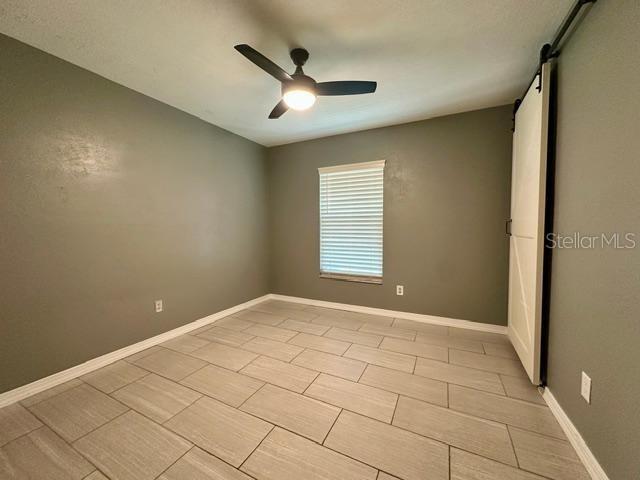 Building Photo - 617 E Helm Way