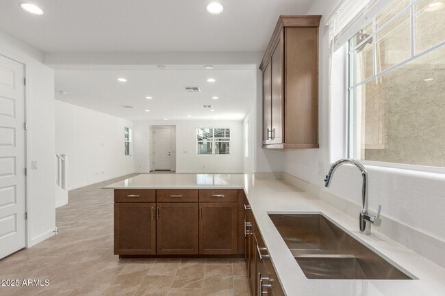 Building Photo - 3312 S Lotus