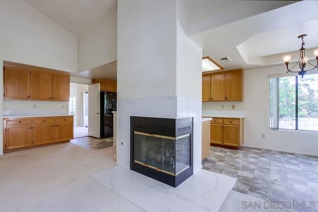 Building Photo - 11742 Avenida Sivrita
