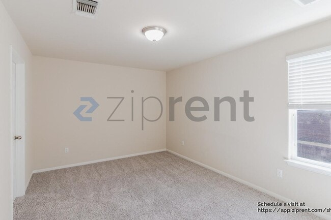 Building Photo - 1700 Atlantica St