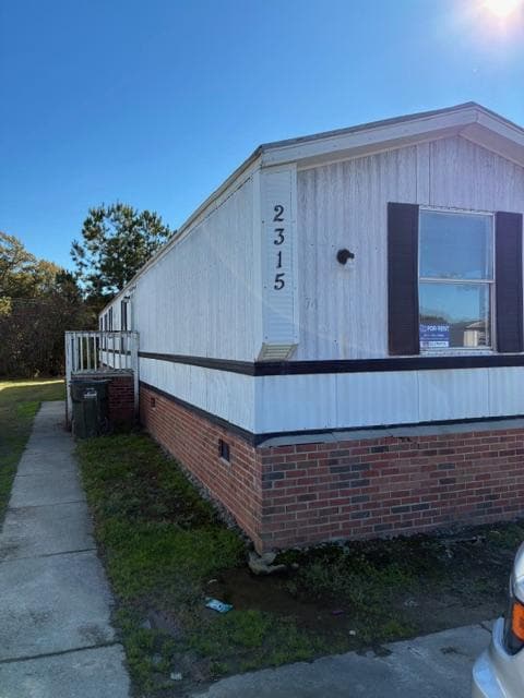 Building Photo - 2315 Wysteria Ln