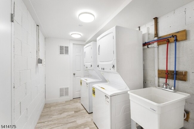 Building Photo - 39 Park Terrace