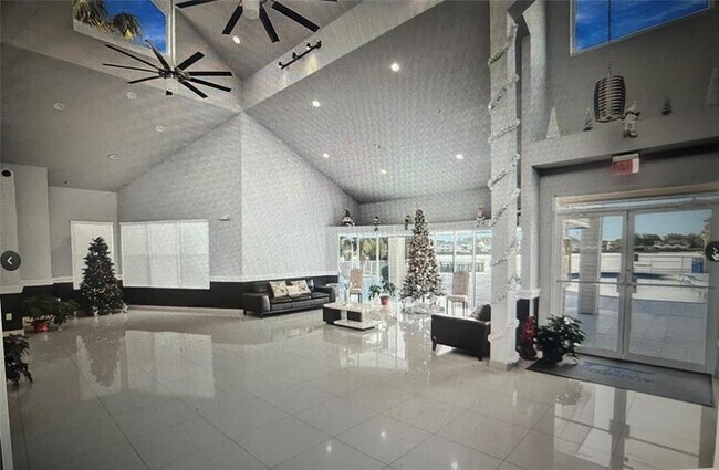 Building Photo - 3405 NW 44th St